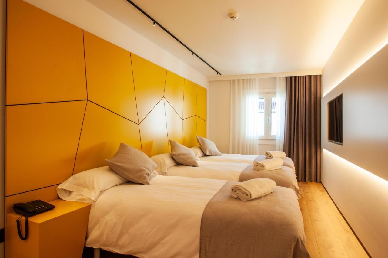 Hotel Plaza Obradoiro By Bossh! Hotels Saint-Jacques-de-Compostelle Extérieur photo