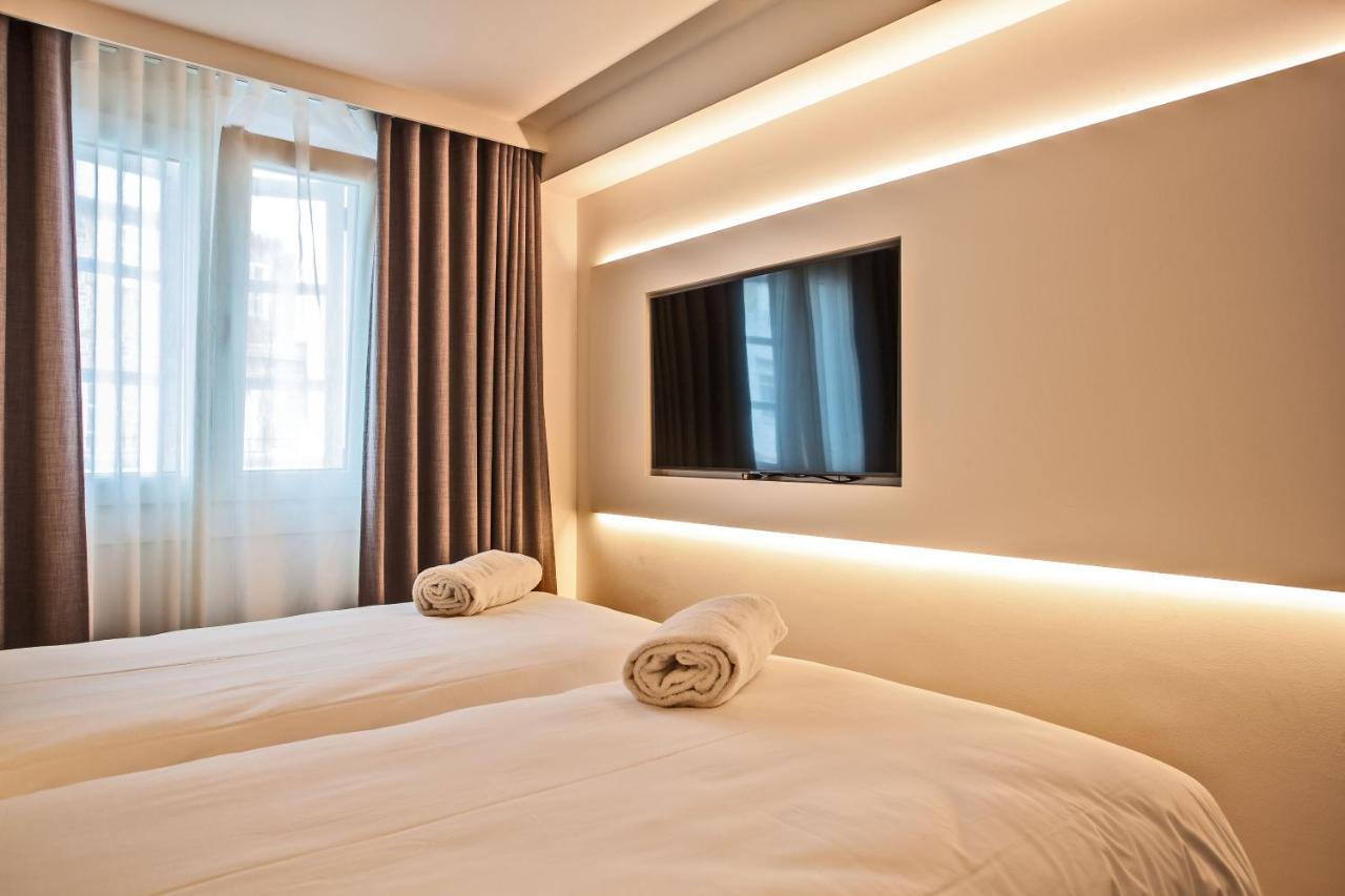 Hotel Plaza Obradoiro By Bossh! Hotels Saint-Jacques-de-Compostelle Extérieur photo